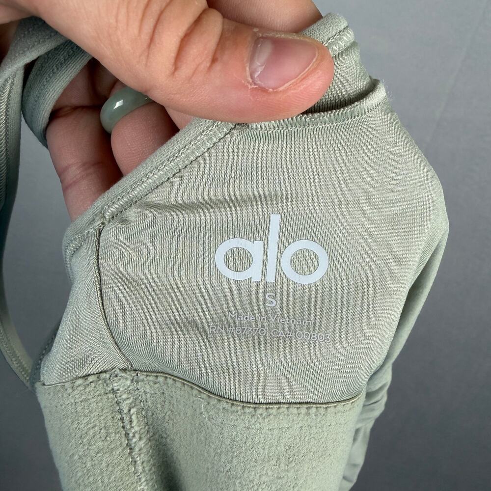 Alo Yoga Alosoft Suns Out Onesie Limestone Green Romper Sz S Pilates athleisure - Picture 8 of 10